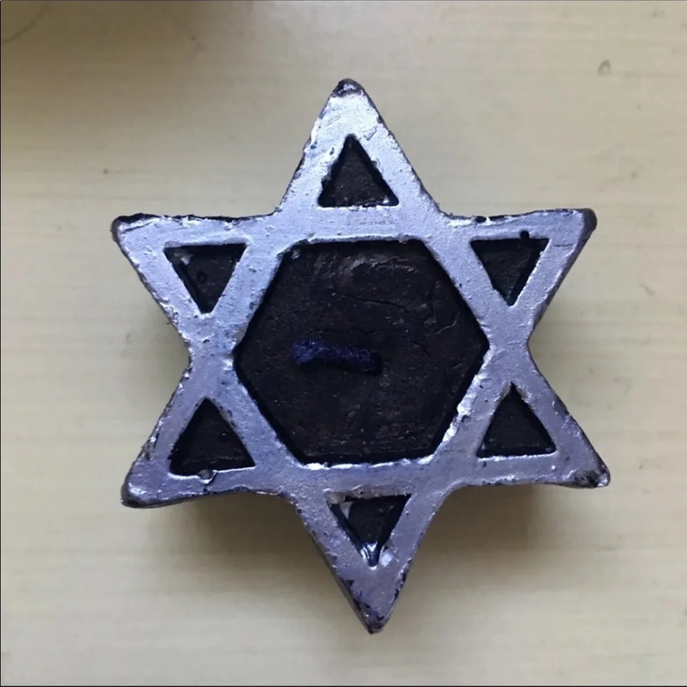2 Sets Of 3 floating Hanukkah Candles